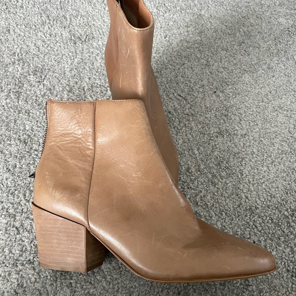Women’s Matisse Croft Tan Leather Block Heel Ankle Boots